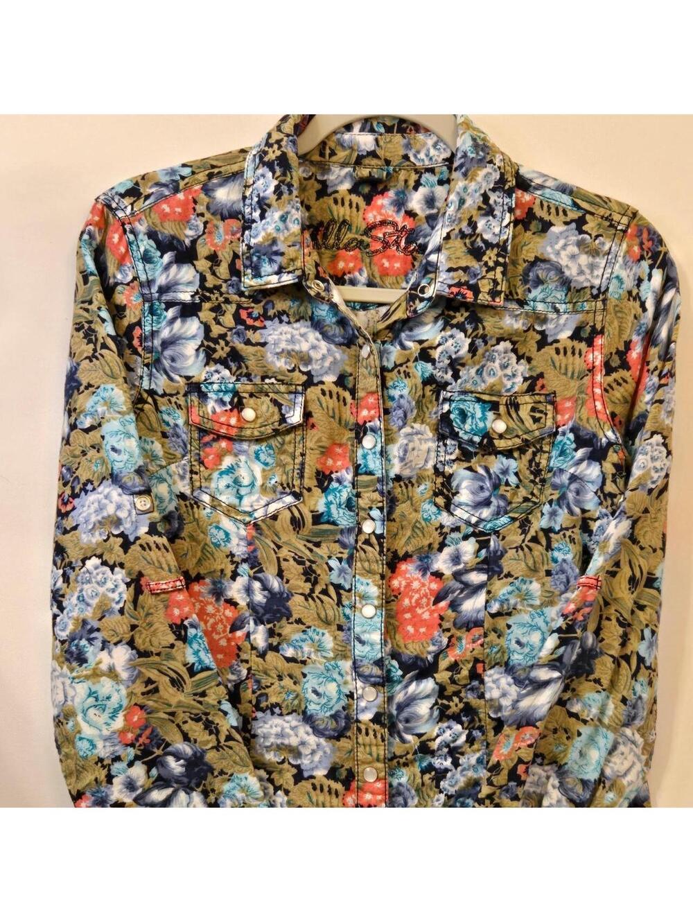 Women's Multi and Green Shirt